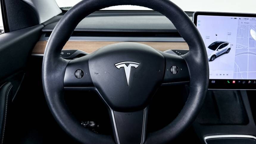 2021 Tesla Model Y 5YJYGAEE1MF299952