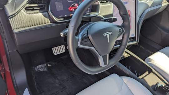 2019 Tesla Model S 5YJSA1E44KF341414