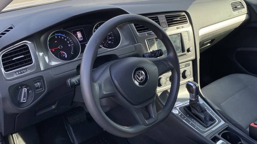 2016 Volkswagen e-Golf WVWKP7AU8GW916446