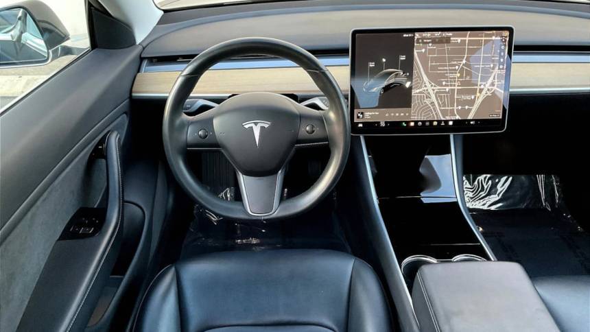 2018 Tesla Model 3 5YJ3E1EA5JF041653