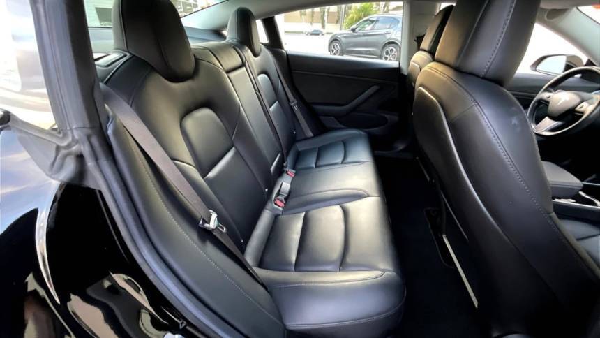 2018 Tesla Model 3 5YJ3E1EA5JF041653