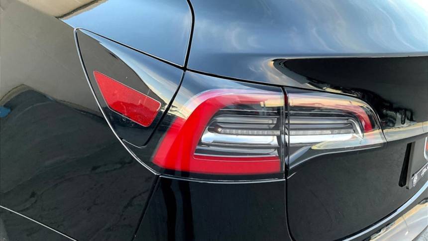 2018 Tesla Model 3 5YJ3E1EA5JF041653