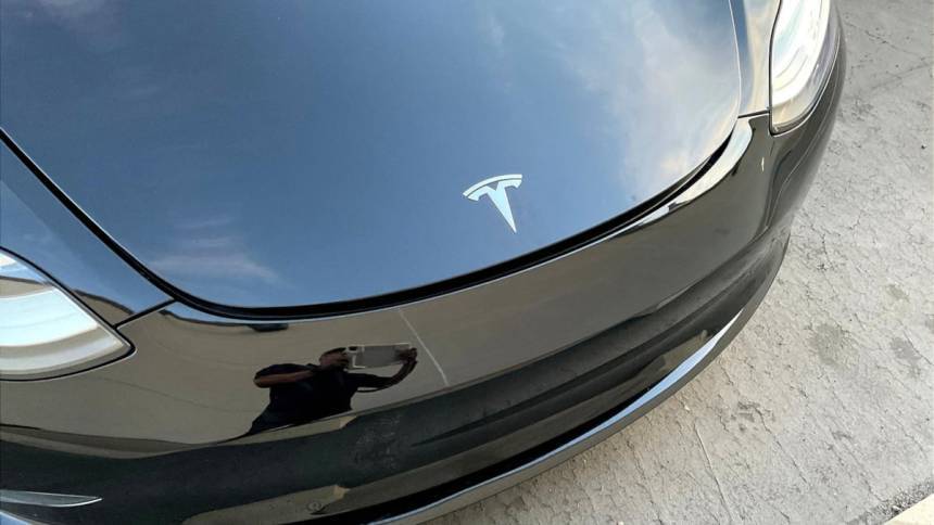 2018 Tesla Model 3 5YJ3E1EA5JF041653
