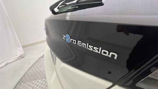 2021 Nissan LEAF 1N4AZ1BV9MC552163