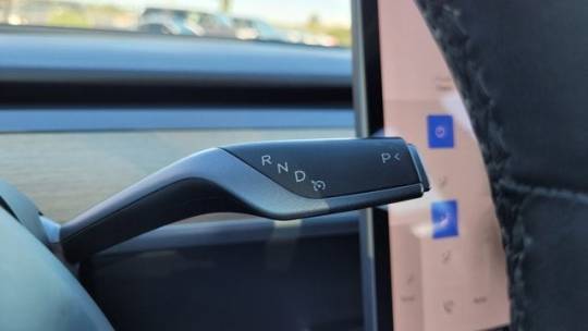 2019 Tesla Model 3 5YJ3E1EA8KF193136