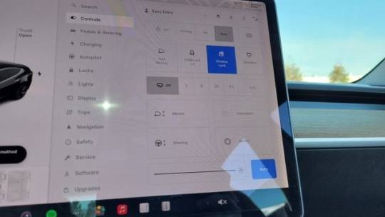 2019 Tesla Model 3 5YJ3E1EA8KF193136