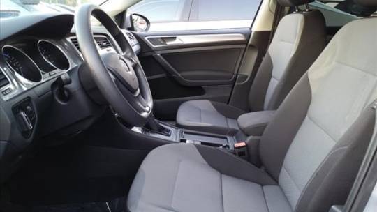 2016 Volkswagen e-Golf WVWKP7AUXGW914973