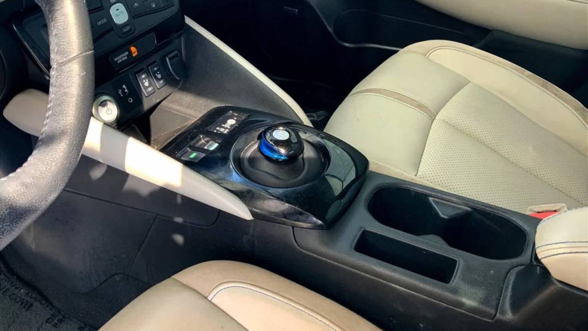 2019 Nissan LEAF 1N4AZ1CP1KC303224