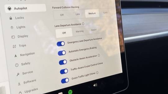 2021 Tesla Model Y 5YJYGAEE6MF257602