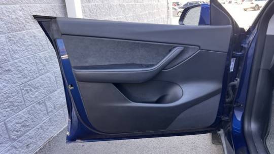 2021 Tesla Model Y 5YJYGAEE6MF257602