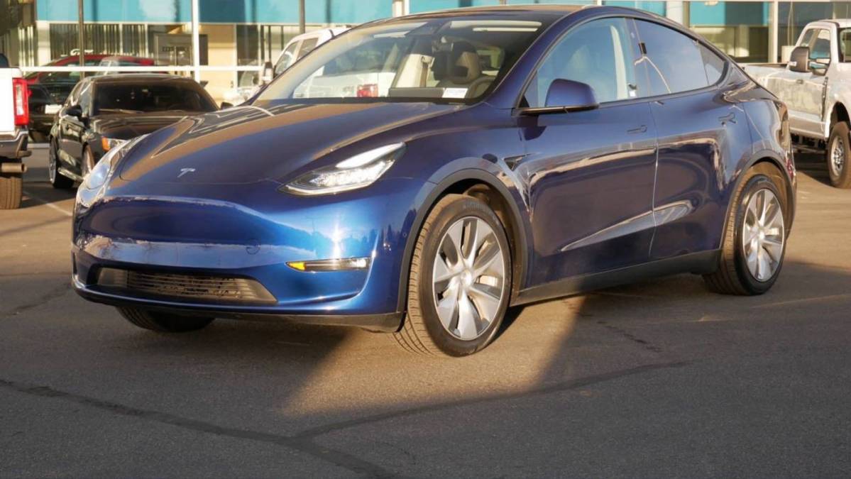2021 Tesla Model Y 5YJYGDEE4MF142188