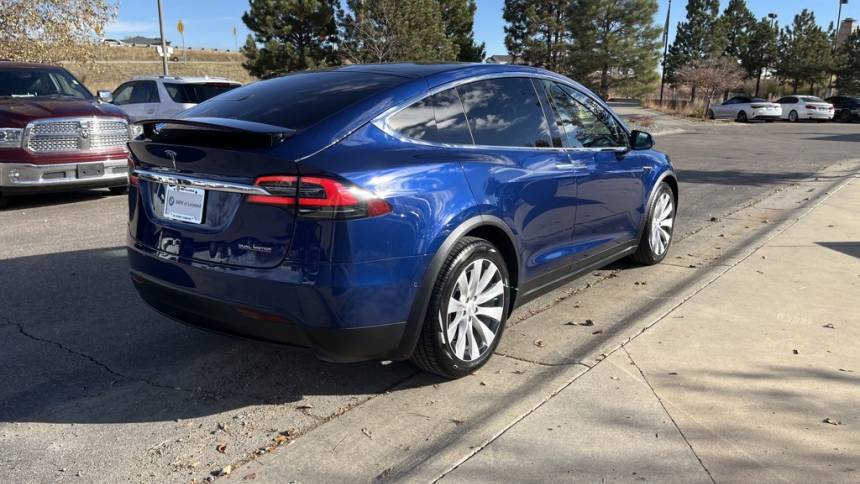 2019 Tesla Model X 5YJXCDE49KF181290