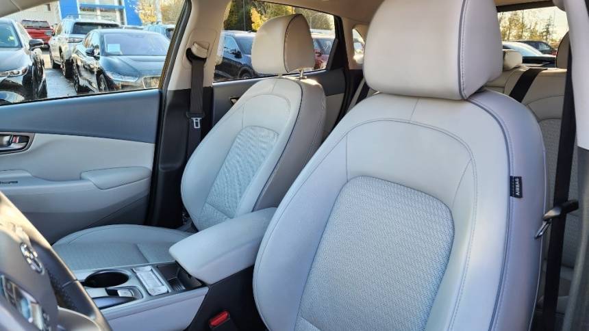2021 Hyundai Kona Electric KM8K33AG1MU133745