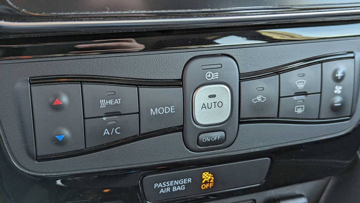 2018 Nissan LEAF 1N4AZ1CP8JC317006