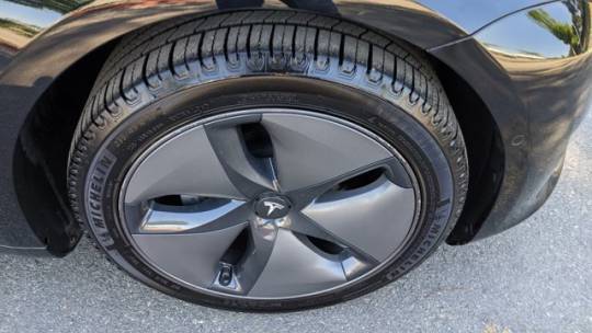 2019 Tesla Model 3 5YJ3E1EA0KF297250