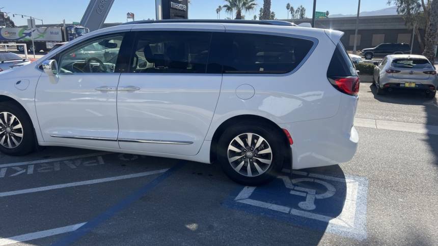 2020 Chrysler Pacifica Hybrid 2C4RC1N78LR257847