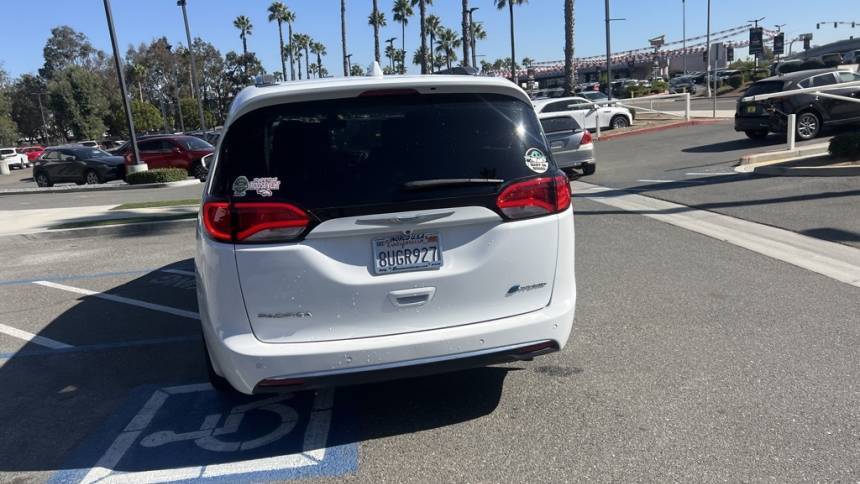 2020 Chrysler Pacifica Hybrid 2C4RC1N78LR257847