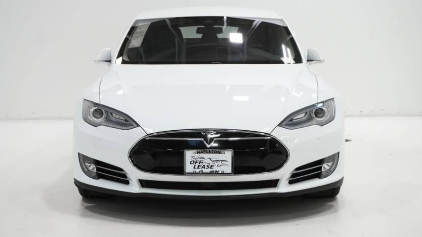 2015 Tesla Model S 5YJSA1H24FFP74618
