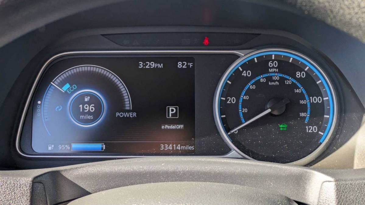 2022 Nissan LEAF 1N4BZ1BV4NC561956