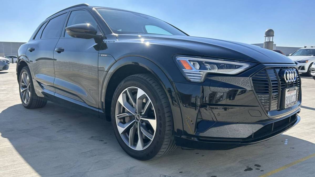 2021 Audi e-tron WA1LAAGE4MB027109
