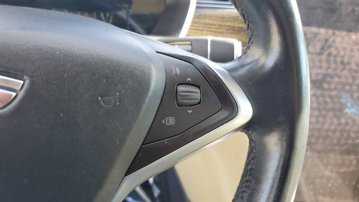 2015 Tesla Model S 5YJSA1E16FF118206