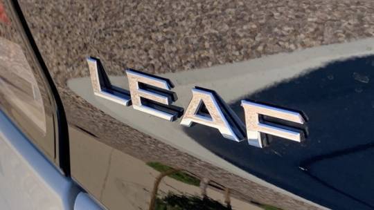 2022 Nissan LEAF 1N4BZ1CV2NC561498