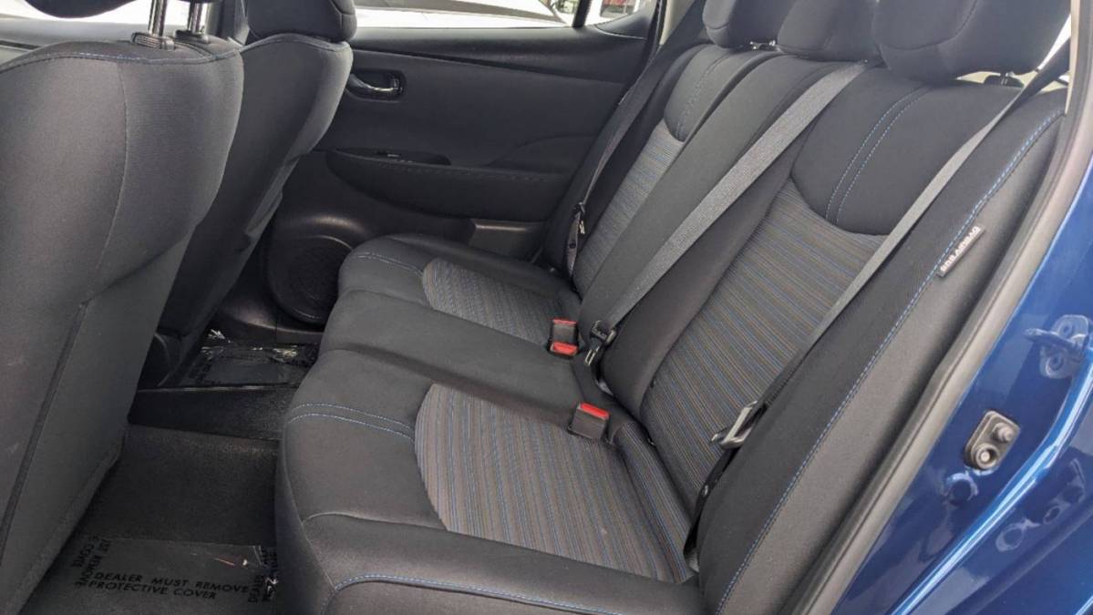 2021 Nissan LEAF 1N4BZ1CV7MC555839