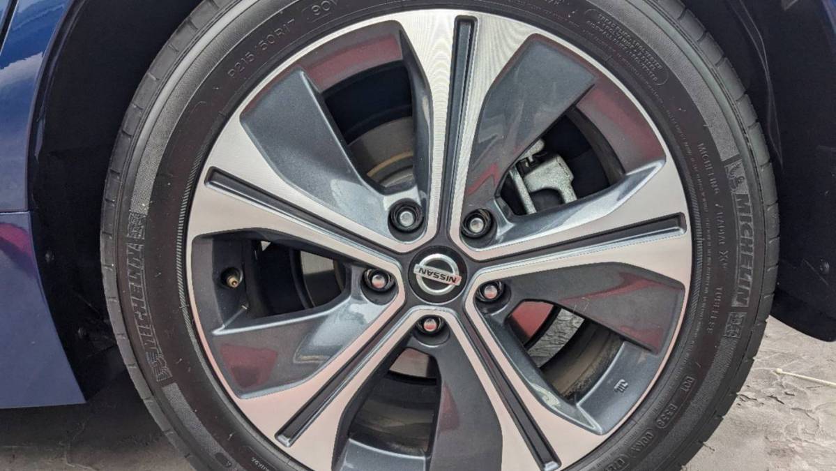 2021 Nissan LEAF 1N4BZ1CV7MC555839
