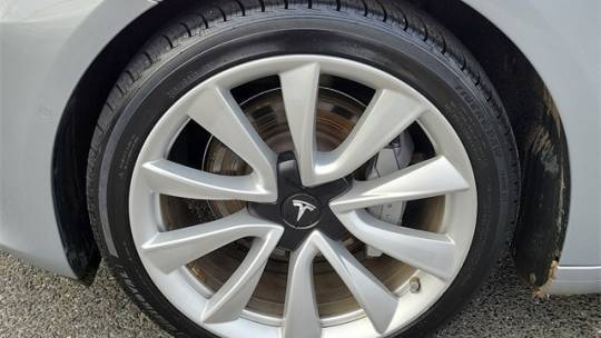 2018 Tesla Model 3 5YJ3E1EB3JF116973