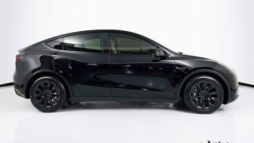 2021 Tesla Model Y 5YJYGDEE2MF078989