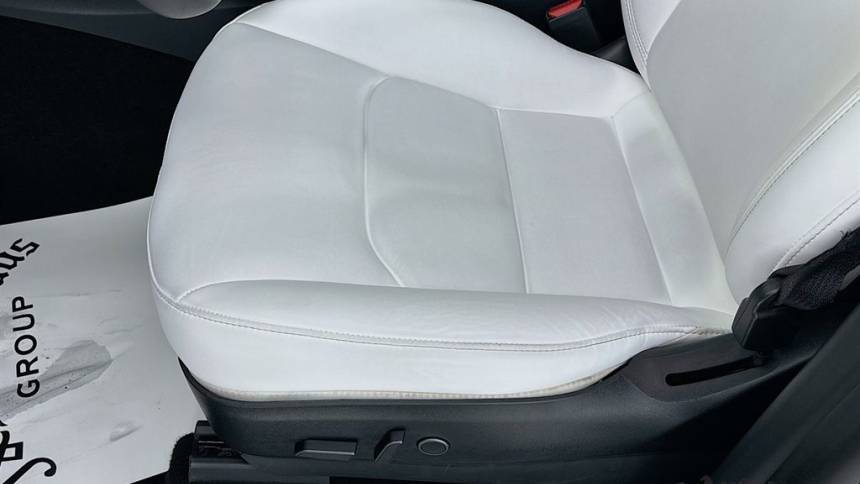 2021 Tesla Model Y 5YJYGDEE2MF078989