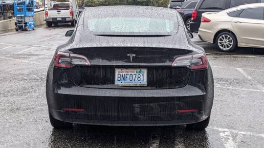 2018 Tesla Model 3 5YJ3E1EAXJF123216