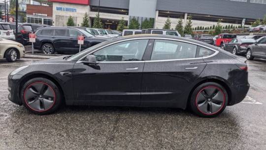 2018 Tesla Model 3 5YJ3E1EAXJF123216