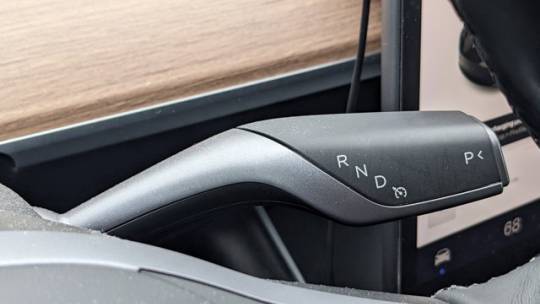 2018 Tesla Model 3 5YJ3E1EAXJF123216