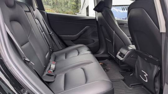 2018 Tesla Model 3 5YJ3E1EAXJF123216