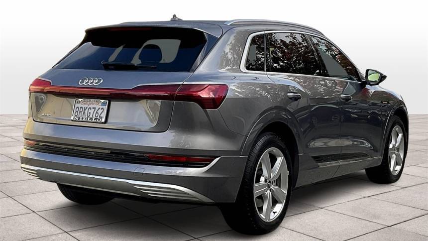2019 Audi e-tron WA1VABGE0KB020718