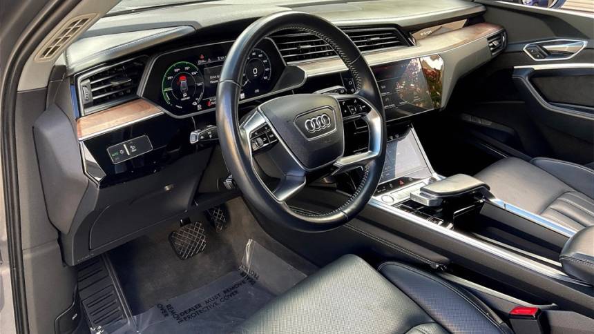 2019 Audi e-tron WA1VABGE0KB020718