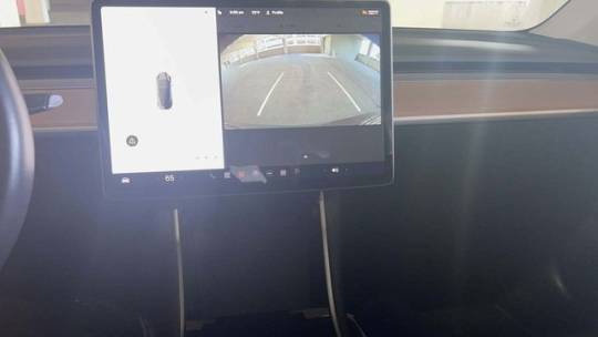 2018 Tesla Model 3 5YJ3E1EAXJF038702
