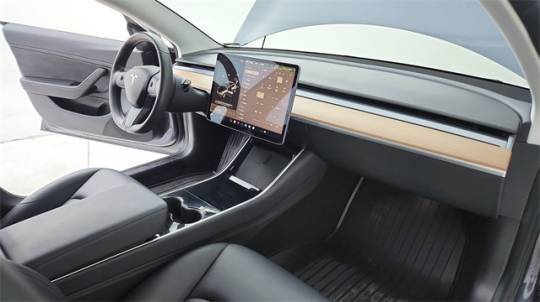 2018 Tesla Model 3 5YJ3E1EA9JF154926