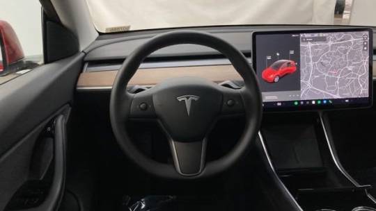 2020 Tesla Model Y 5YJYGDEE7LF036686