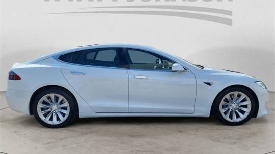 2017 Tesla Model S 5YJSA1E23HF186586