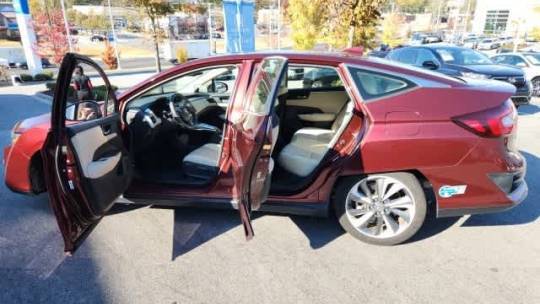 2020 Honda Clarity JHMZC5F15LC001142