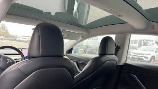 2018 Tesla Model 3 5YJ3E1EB0JF121807