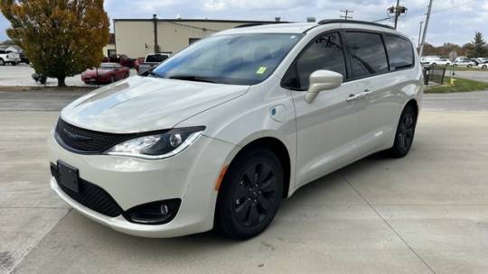 2020 Chrysler Pacifica Hybrid 2C4RC1L75LR199442