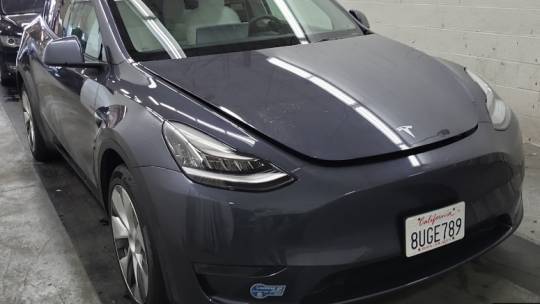 2021 Tesla Model Y 5YJYGDEEXMF092932