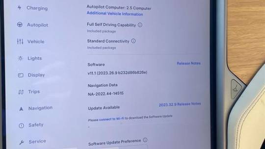 2018 Tesla Model X 5YJXCDE2XJF130183
