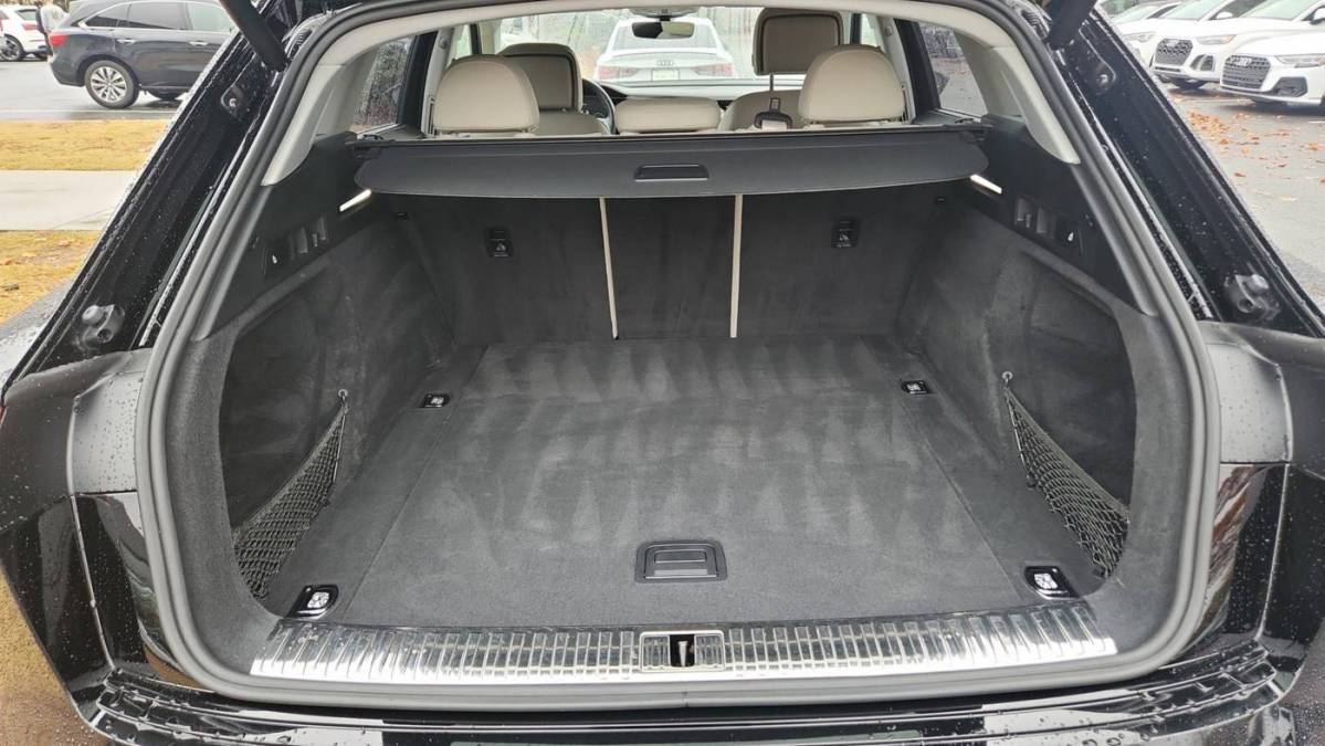 2019 Audi e-tron WA1VAAGEXKB009722