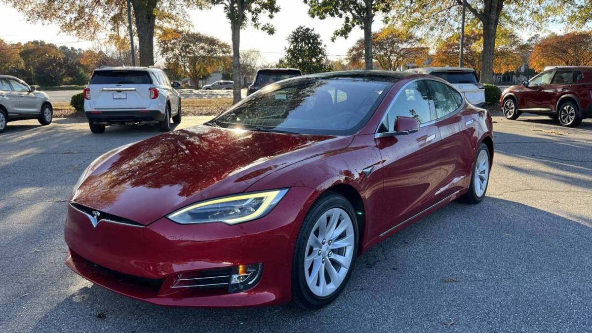 2018 Tesla Model S 5YJSA1E27JF267662