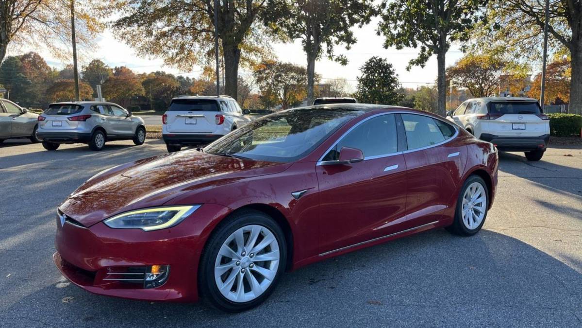 2018 Tesla Model S 5YJSA1E27JF267662