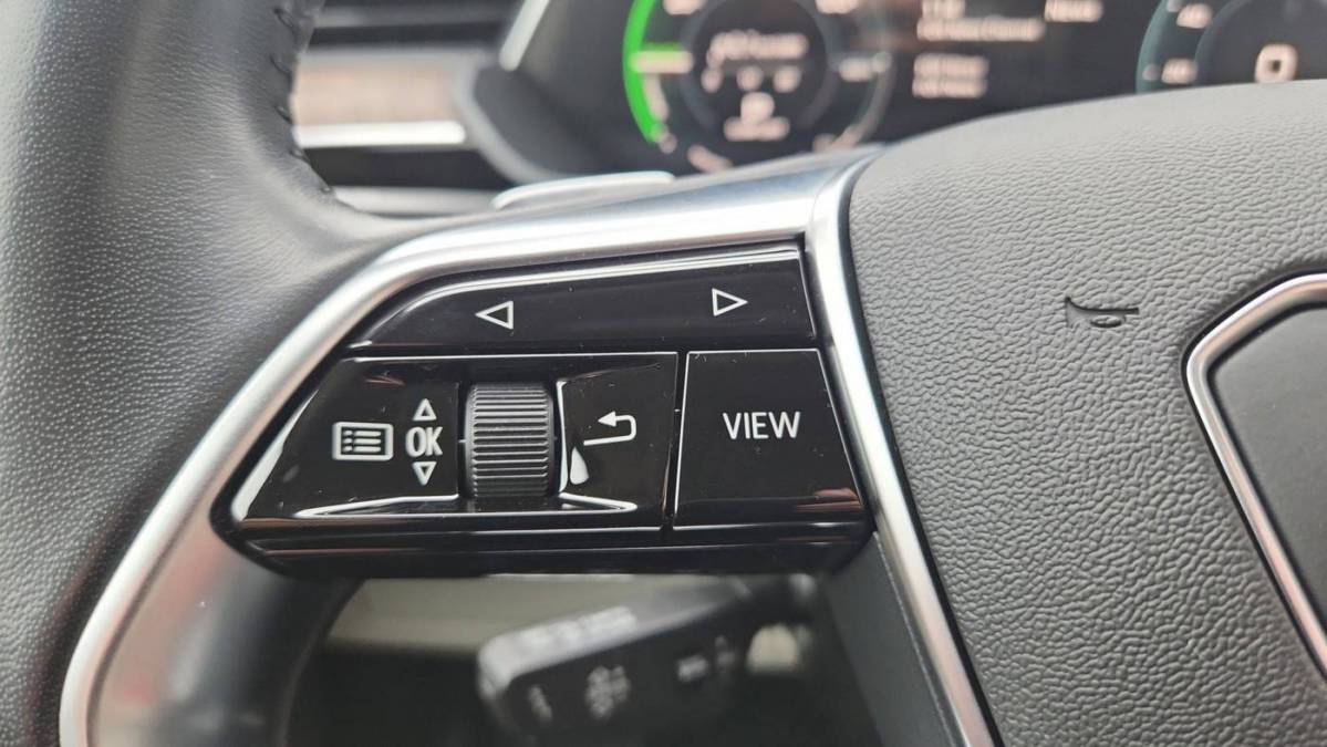 2019 Audi e-tron WA1VAAGEXKB009722